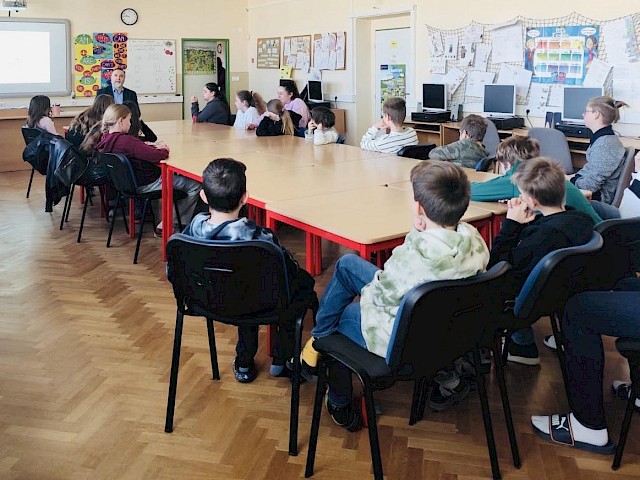 Fotogaléria k článku "Interaktívne prednášky na tému rizík online sveta, kyberkriminality, právneho povedomia a slobody prejavu"