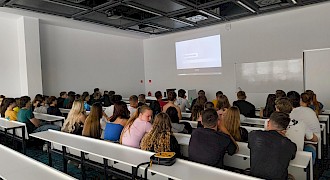 Úspešné ukončenie prednáškového cyklu pre školský rok 2024/2025  a výhľad aktivít na školský rok 2025/2026