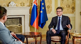 O čom je reč? S Miroslavom Lajčákom