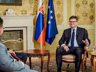 Fotogaléria k článku "O čom je reč? S Miroslavom Lajčákom"